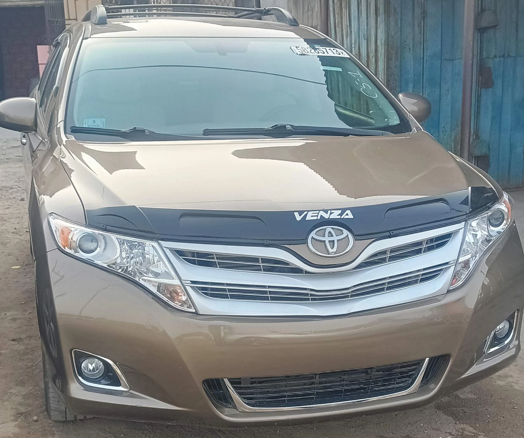 Venza 2011 Model